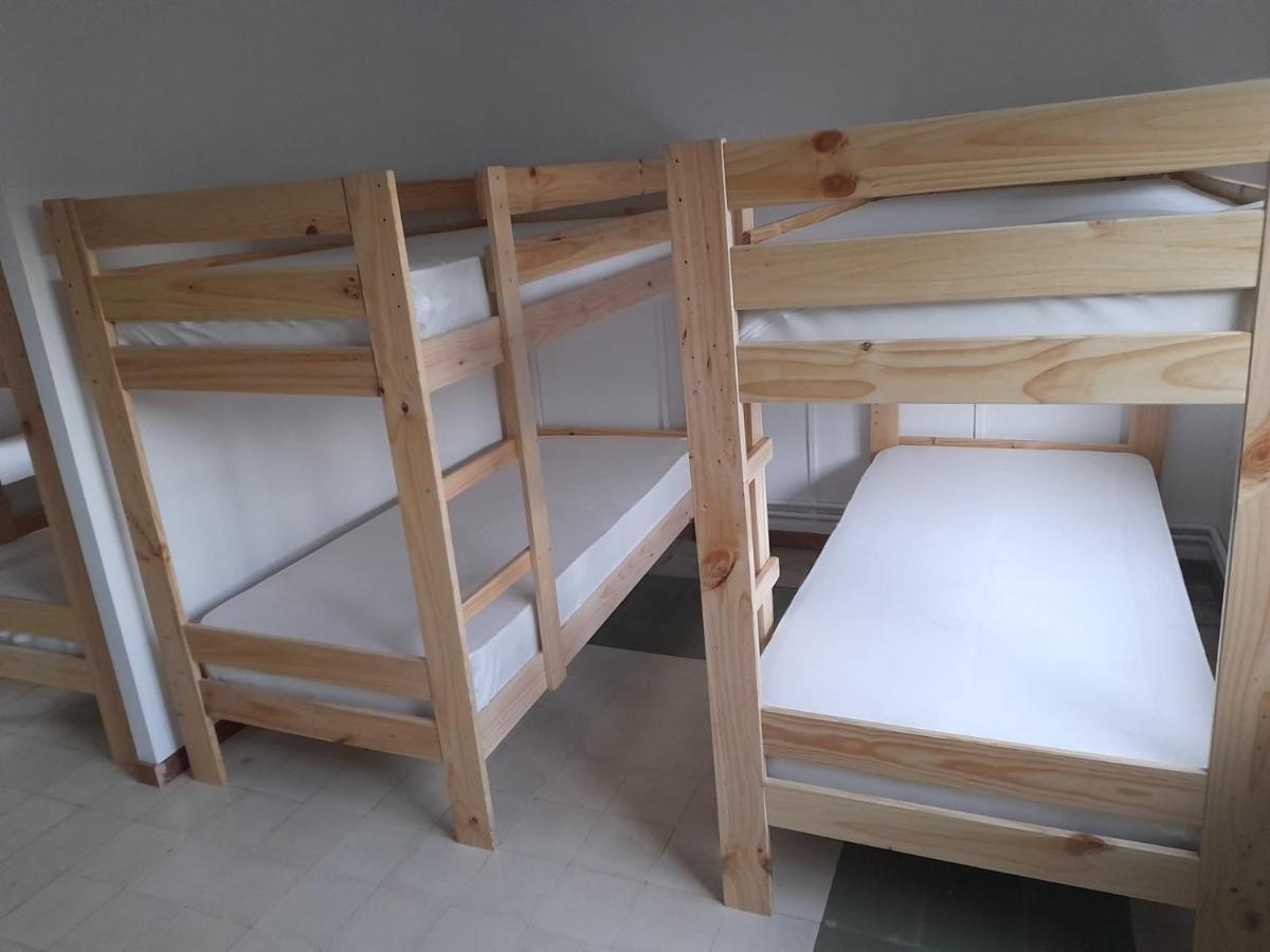 Albergue De Siresa エクステリア 写真