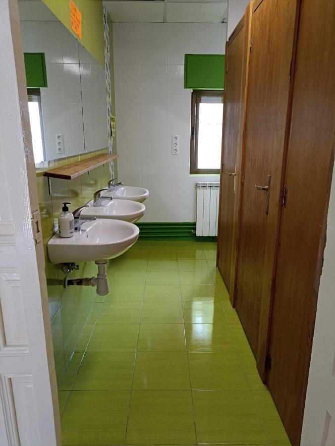 Albergue De Siresa エクステリア 写真