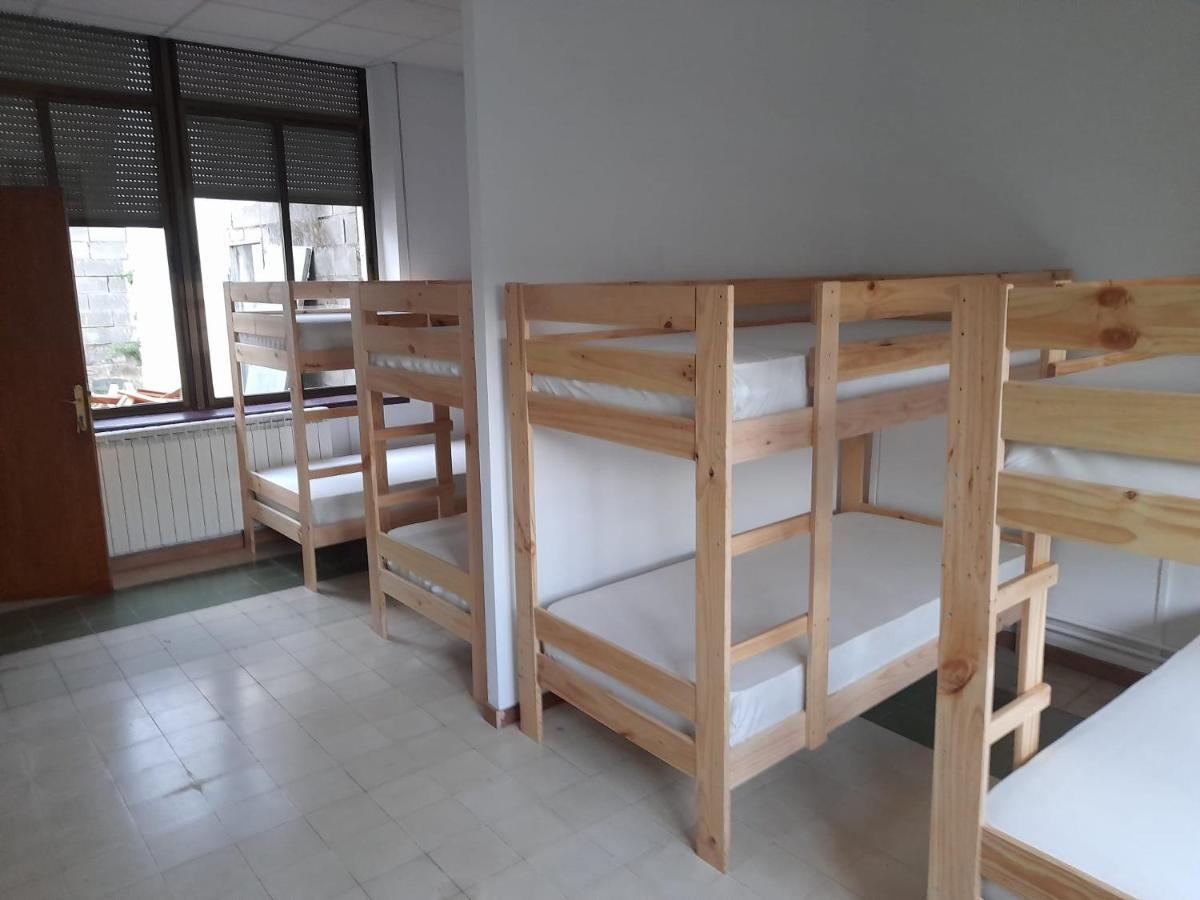 Albergue De Siresa エクステリア 写真